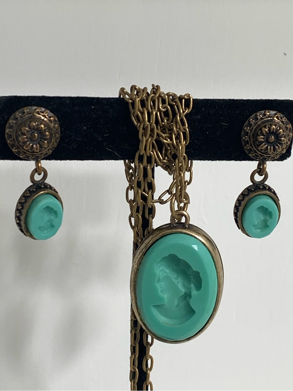 EXTASIA Set Necklace & Earrings Mint Glass Cameos in Brass Bezel Settings Signed